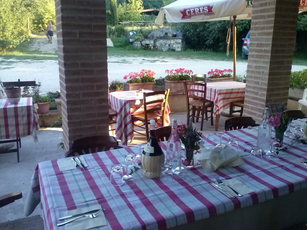 Agriturismo Santa Caterina Castelnuovo di Val di Cecina Eksteriør bilde
