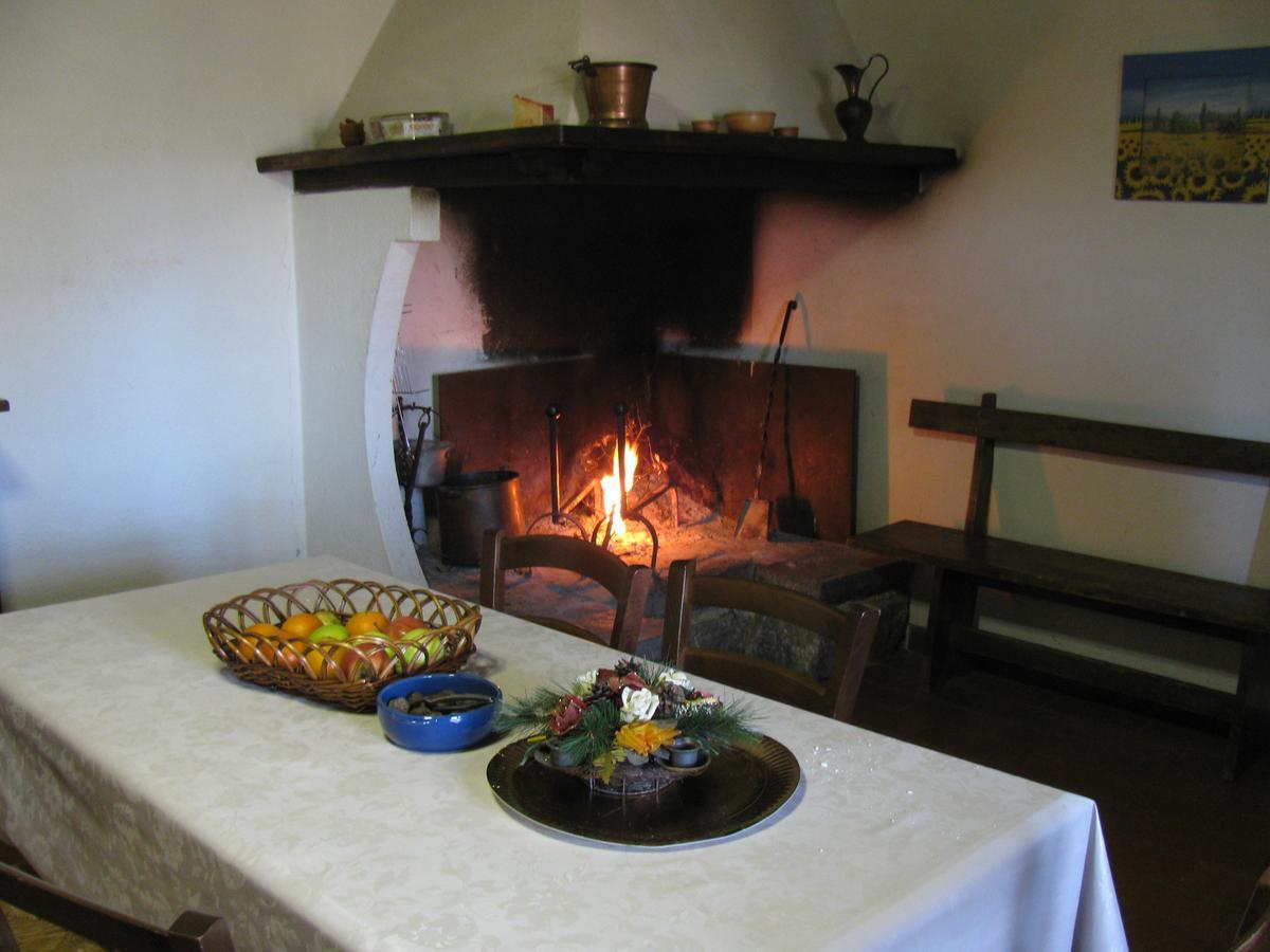 Agriturismo Santa Caterina Castelnuovo di Val di Cecina Eksteriør bilde