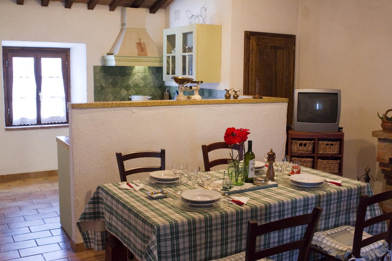 Agriturismo Santa Caterina Castelnuovo di Val di Cecina Rom bilde